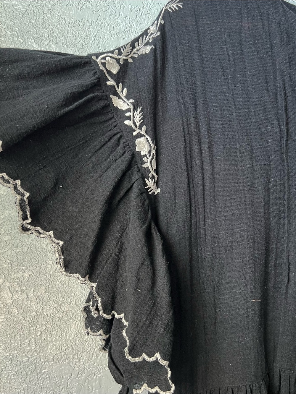 Free People Black Embroidered Tiered Mini Dress Large  Boho Flutter Sleeve - Picture 7 of 8